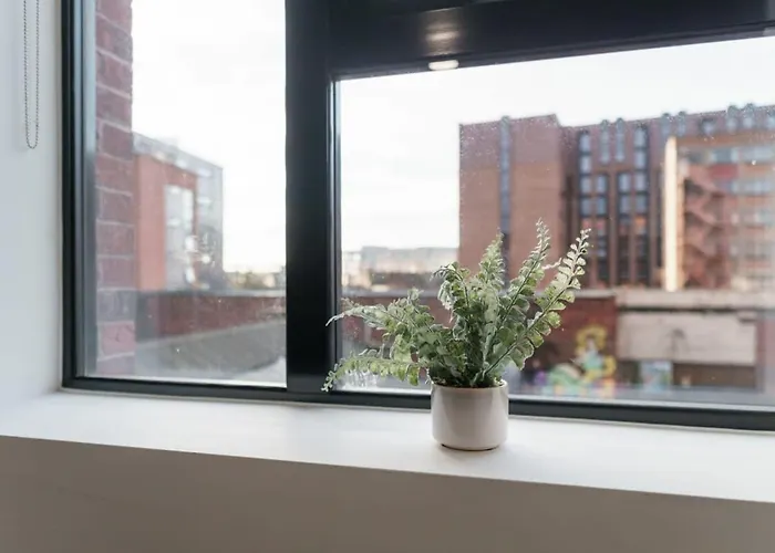 Modern 1 Bed Apartment In Liverpool Centre