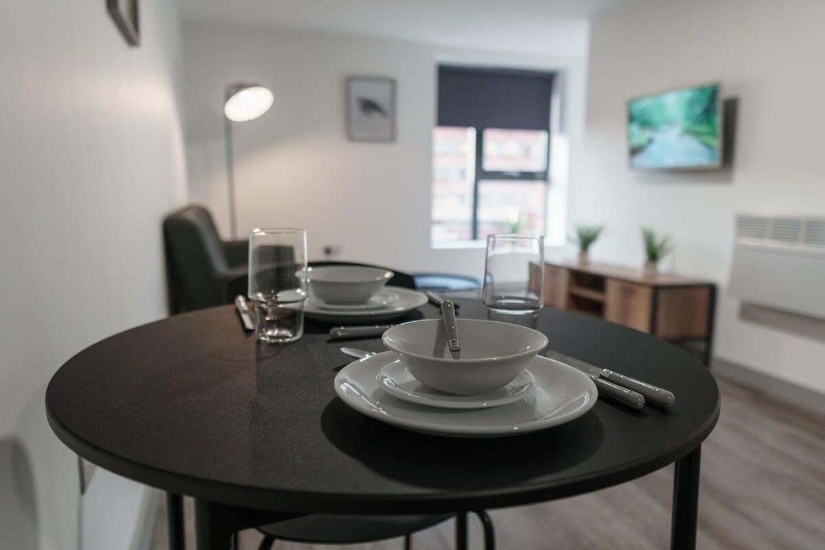 Modern 1 Bed In Centre *