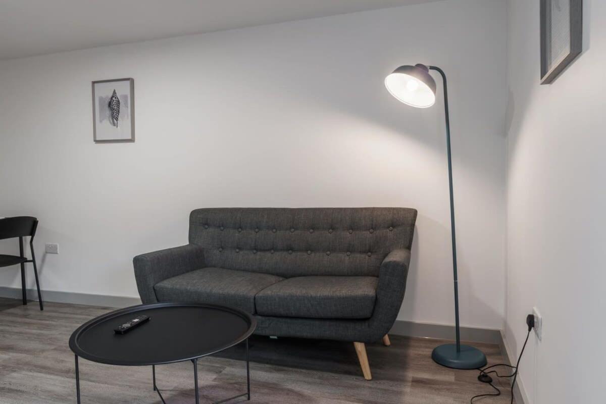 Modern 1 Bed In Centre Liverpool