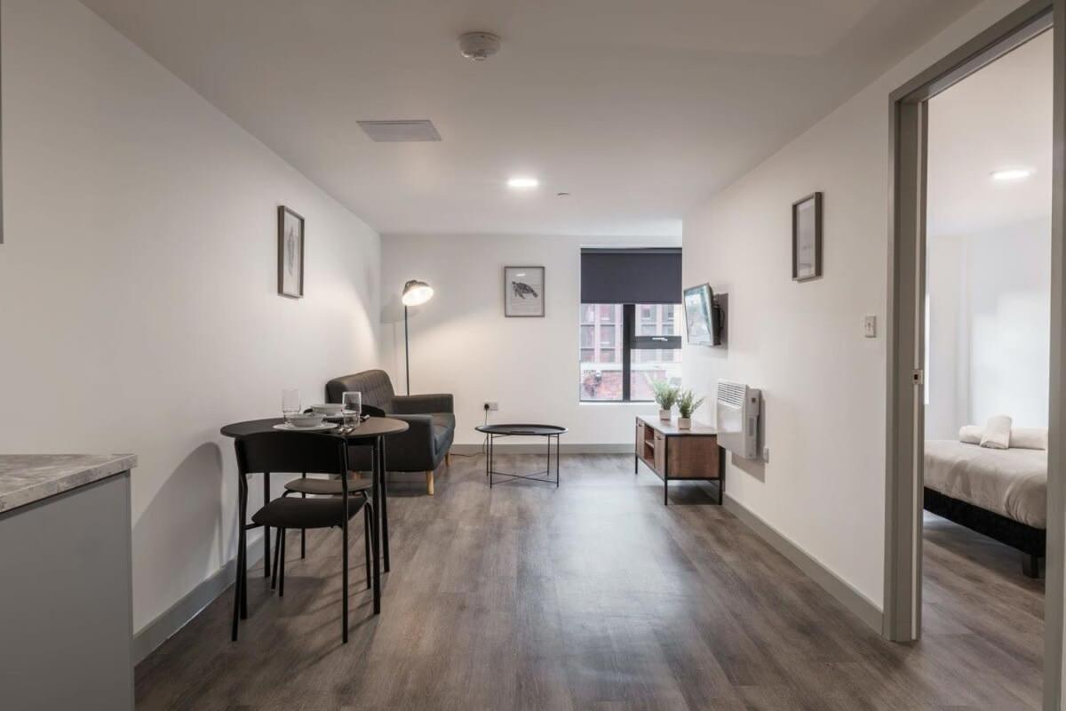 Apartment Modern 1 Bed In Centre *