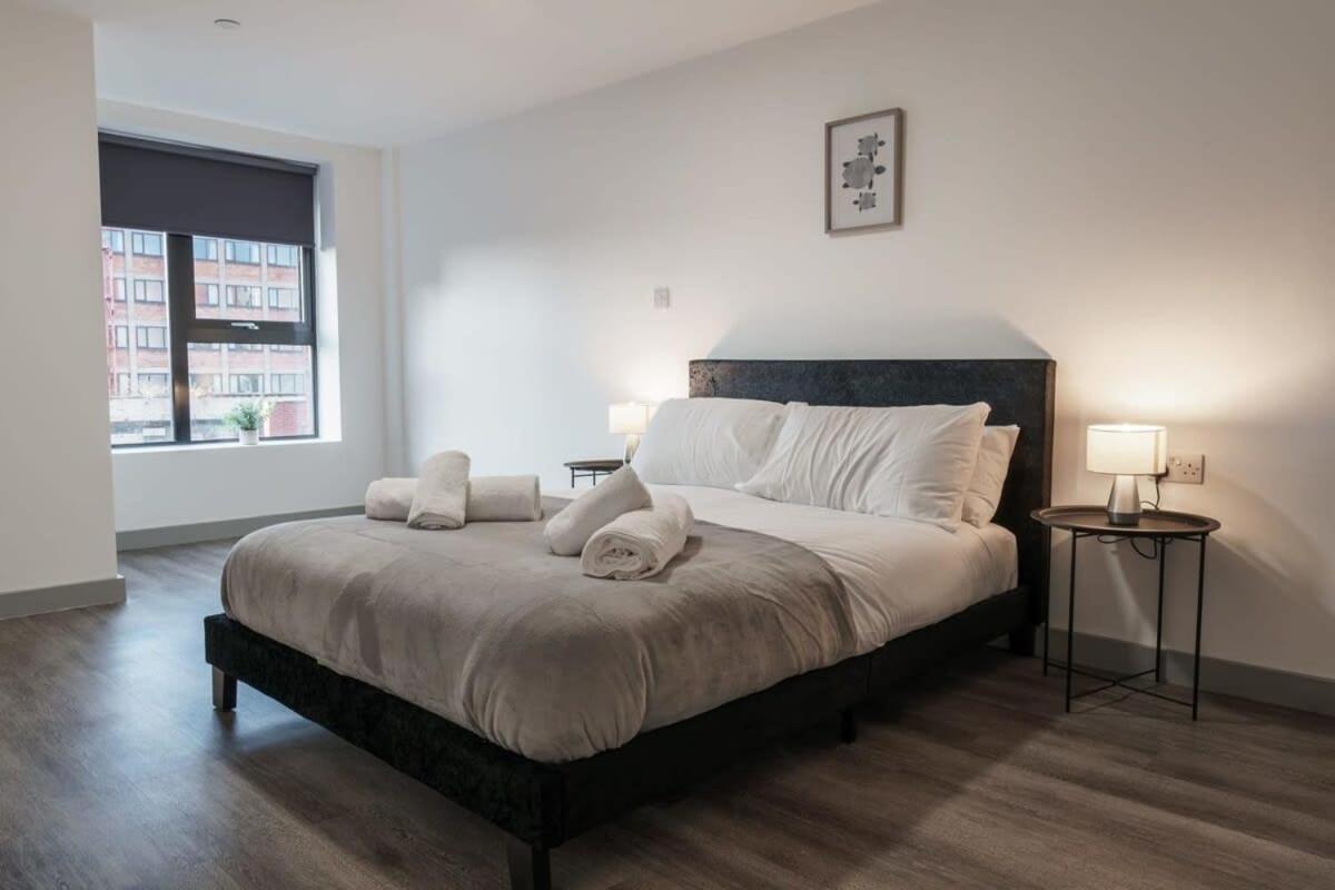 Modern 1 Bed In Centre * Liverpool